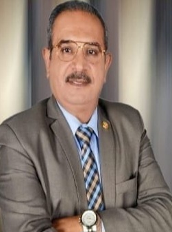 استاذ دكتور موريس فكري خليل استشاري أول ورئيس قسم جراحات التجميل